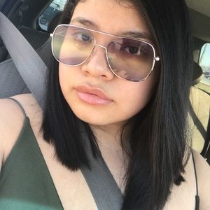 Meet your Posher, Shaelinn